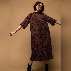 Dressed in LALA Leopard Print Midi Dress size 3XL